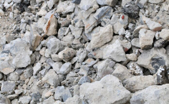 Зачем заказывать бетонный щебень?